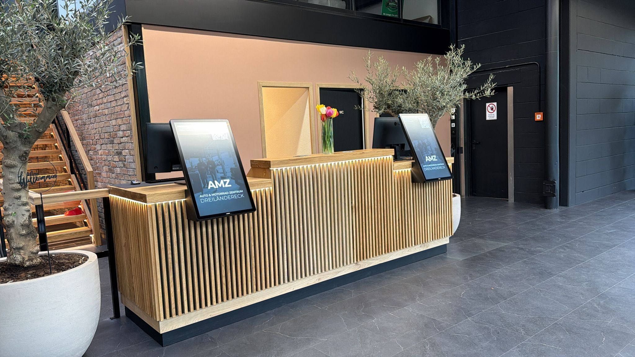 Umbau und Café-Konzept